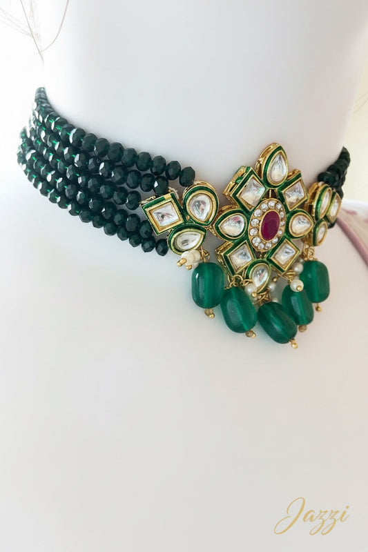 Emerald Kundan Choker