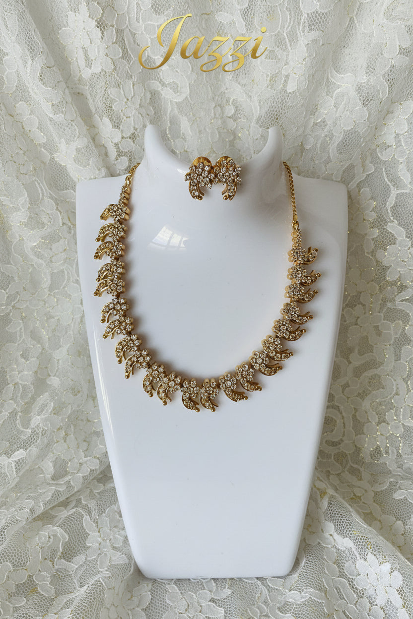 Ethereal Blossom AD Necklace Set
