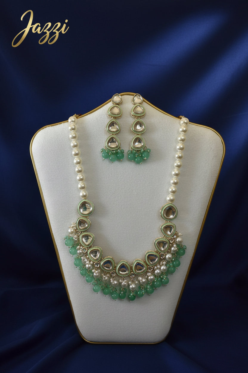 The Kavya Pearl Set