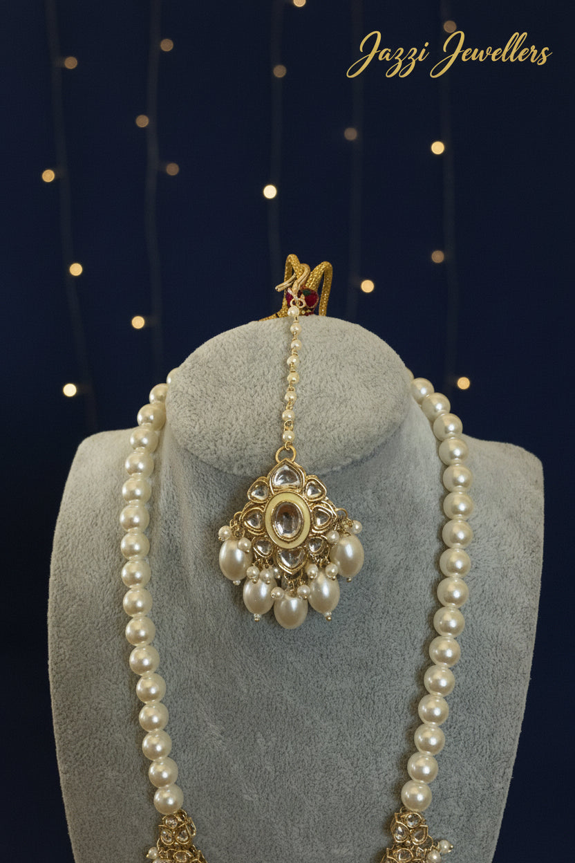 The Kavya Pearl Set