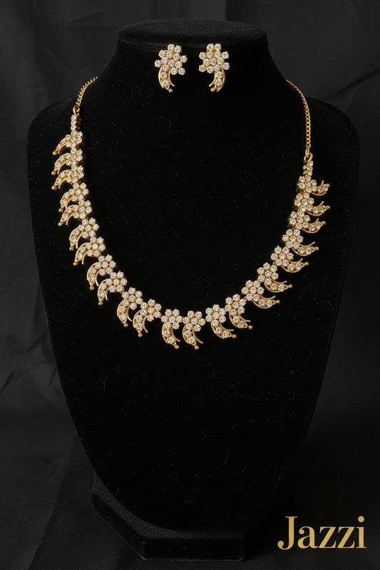 Ethereal Blossom AD Necklace Set