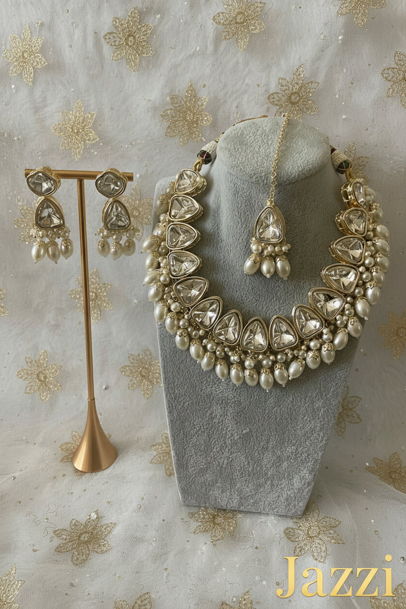 The Noor Kundan Collection
