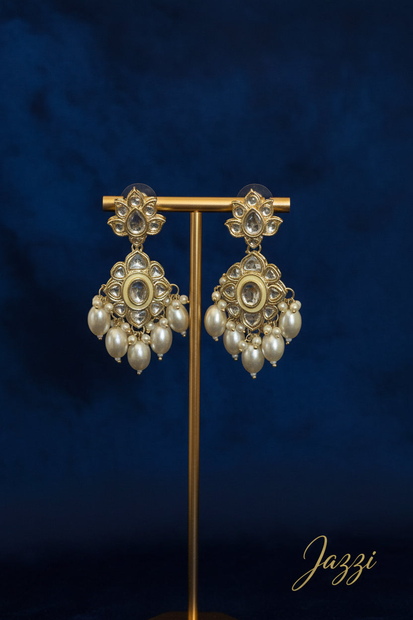 The Kavya Pearl Set