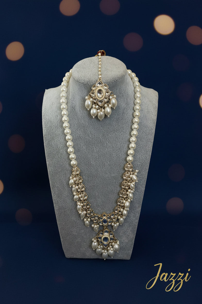 The Kavya Pearl Set
