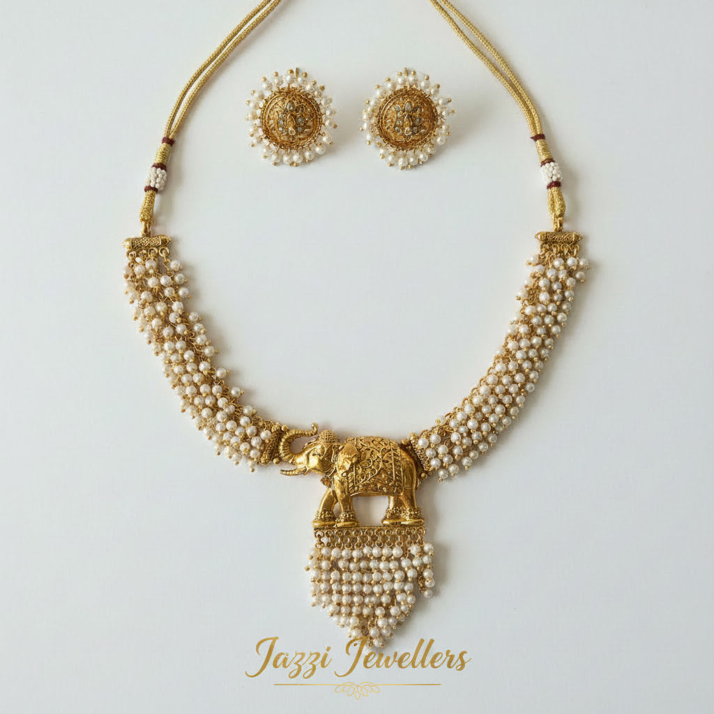 The Gaja Pearl Statement Necklace