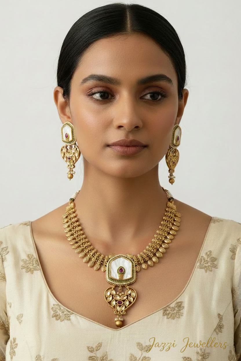 Imperial Mother-of-Pearl Heritage Set