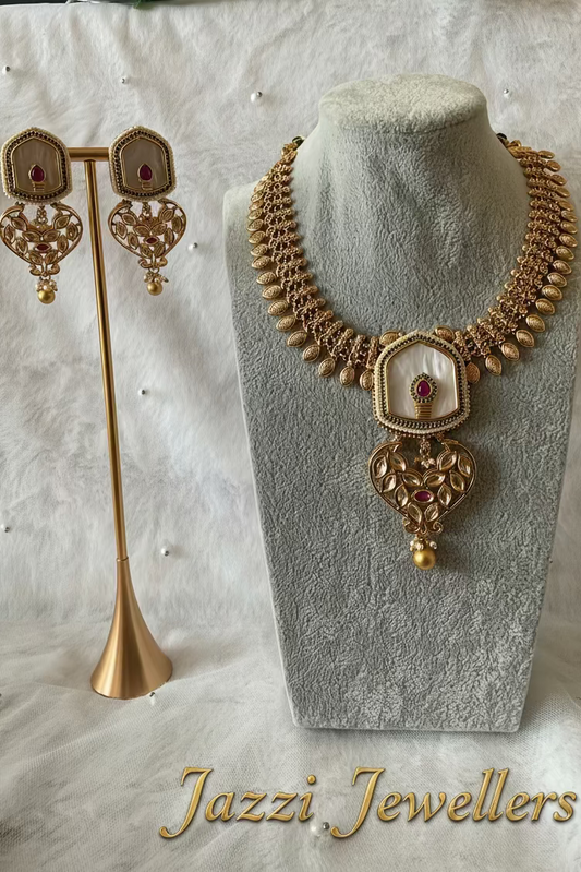 Imperial Mother-of-Pearl Heritage Set